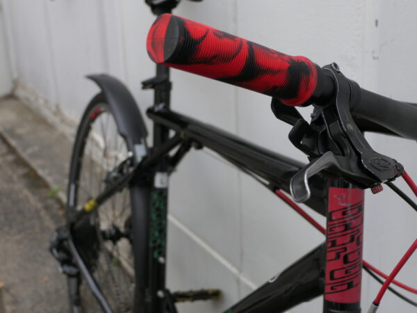 vélo gravel GT – Image 9