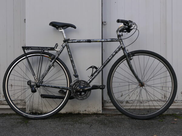 vélo de voyage chrome noir